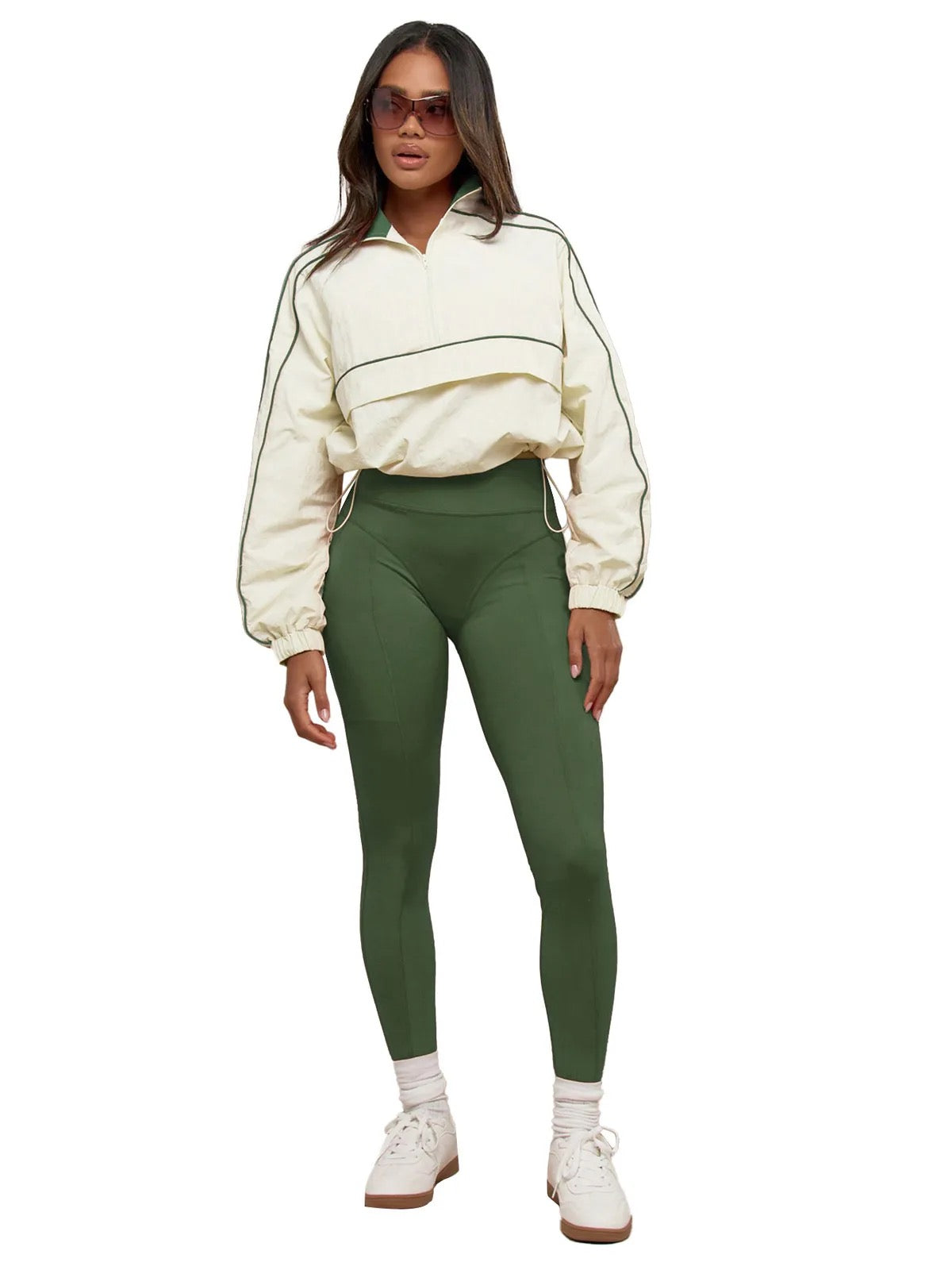 Outlined Two-Piece Set