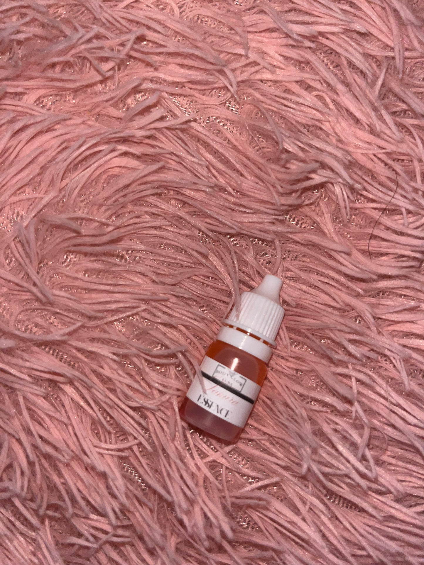 Luxe Lay'Elle Body Glow