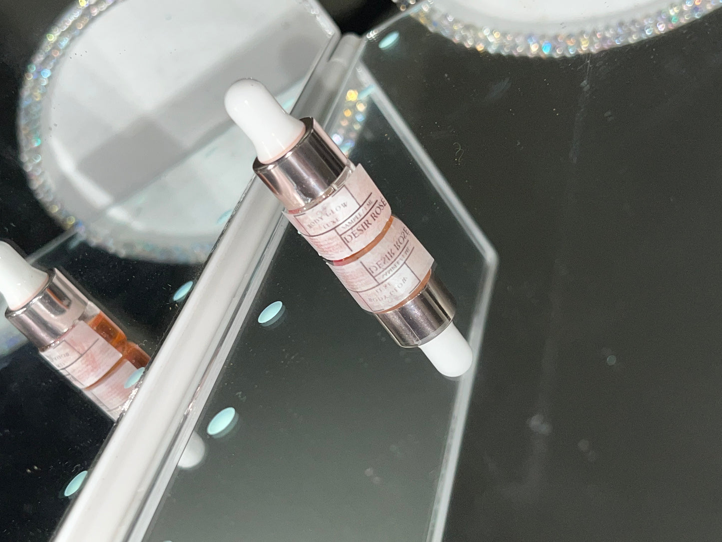 Luxe Lay'Elle Body Glow | Desir Rose | Sample Bottle