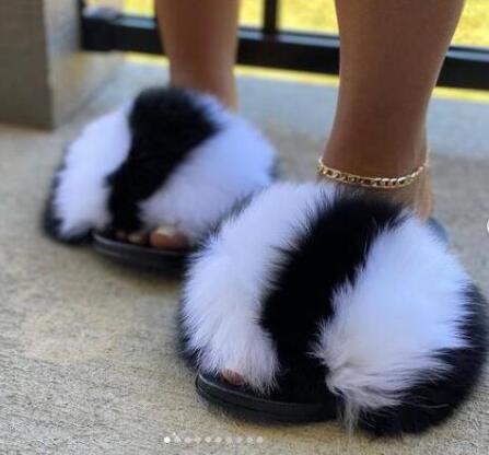 Collection 3: Fluffy Fur Slides - Rose In Concrete 🥀