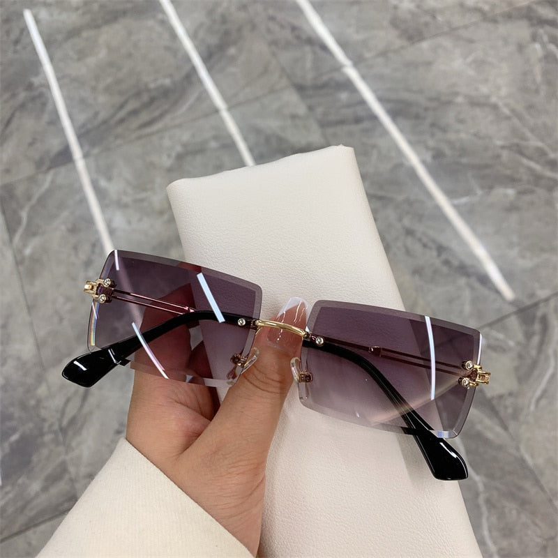 Frameless Sunglasses - Rose In Concrete 🥀
