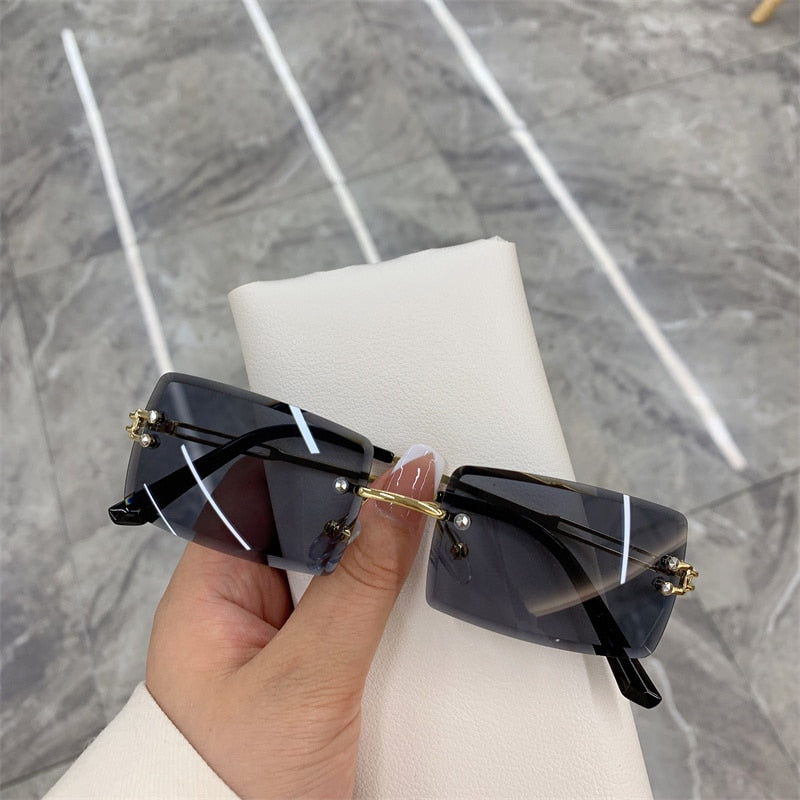 Frameless Sunglasses - Rose In Concrete 🥀