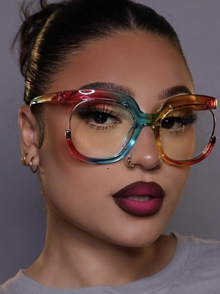 Who's Who Summer Sunglasses - Rose In Concrete 🥀