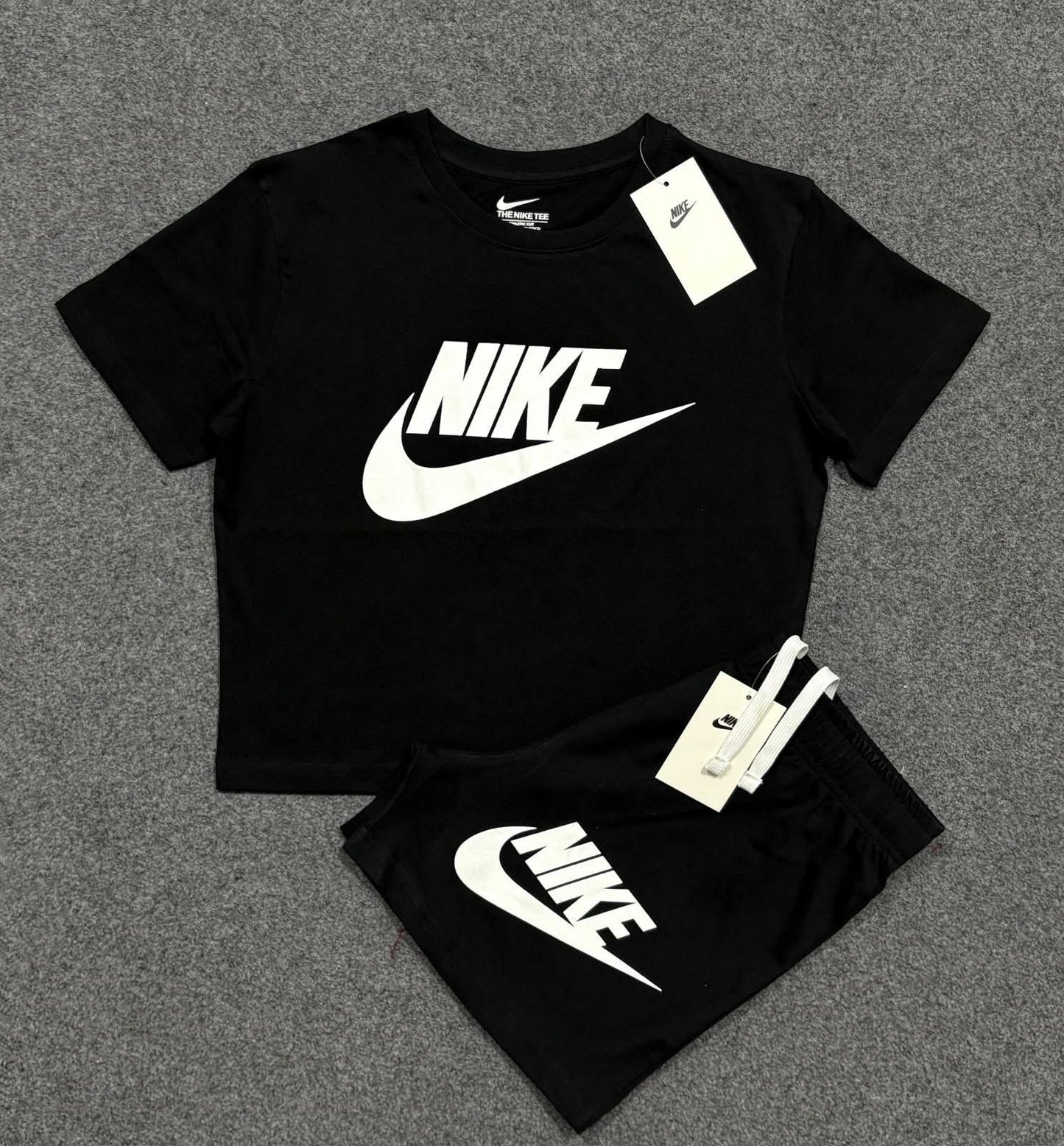 [Pre-Order] Women’s Cropped Shorts Set
