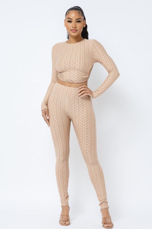 Honeycomb Open Back Leggings Set – Textured 2 Piece Outfit - Rose In Concrete 🥀