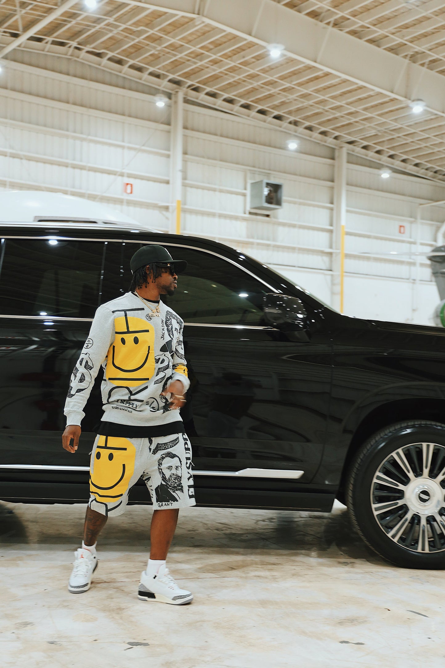 Graphic Statement Shorts – Streetwear Print Shorts – Relaxed Fit