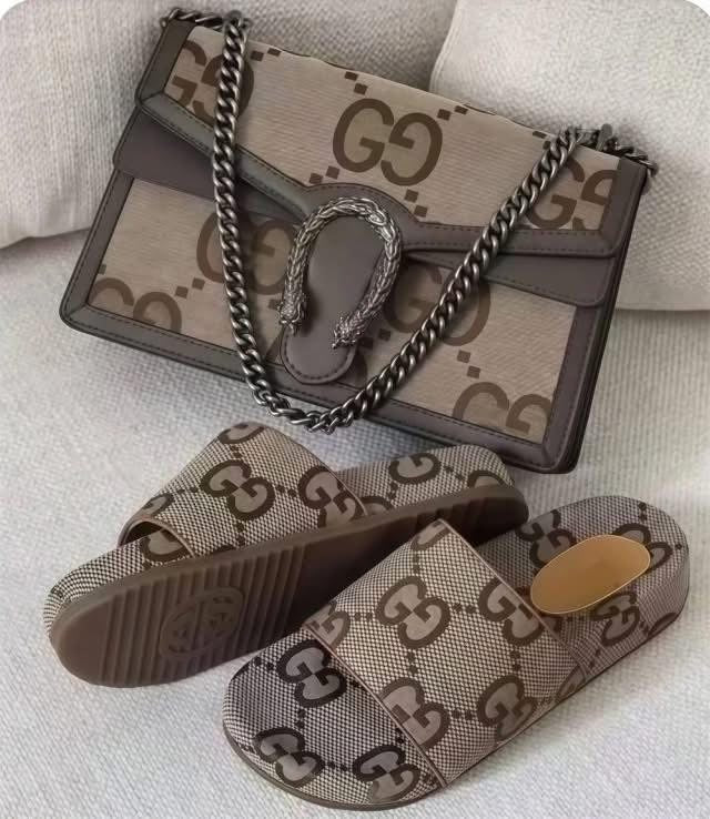 Canvas Crossbody Bag & Matching Slides