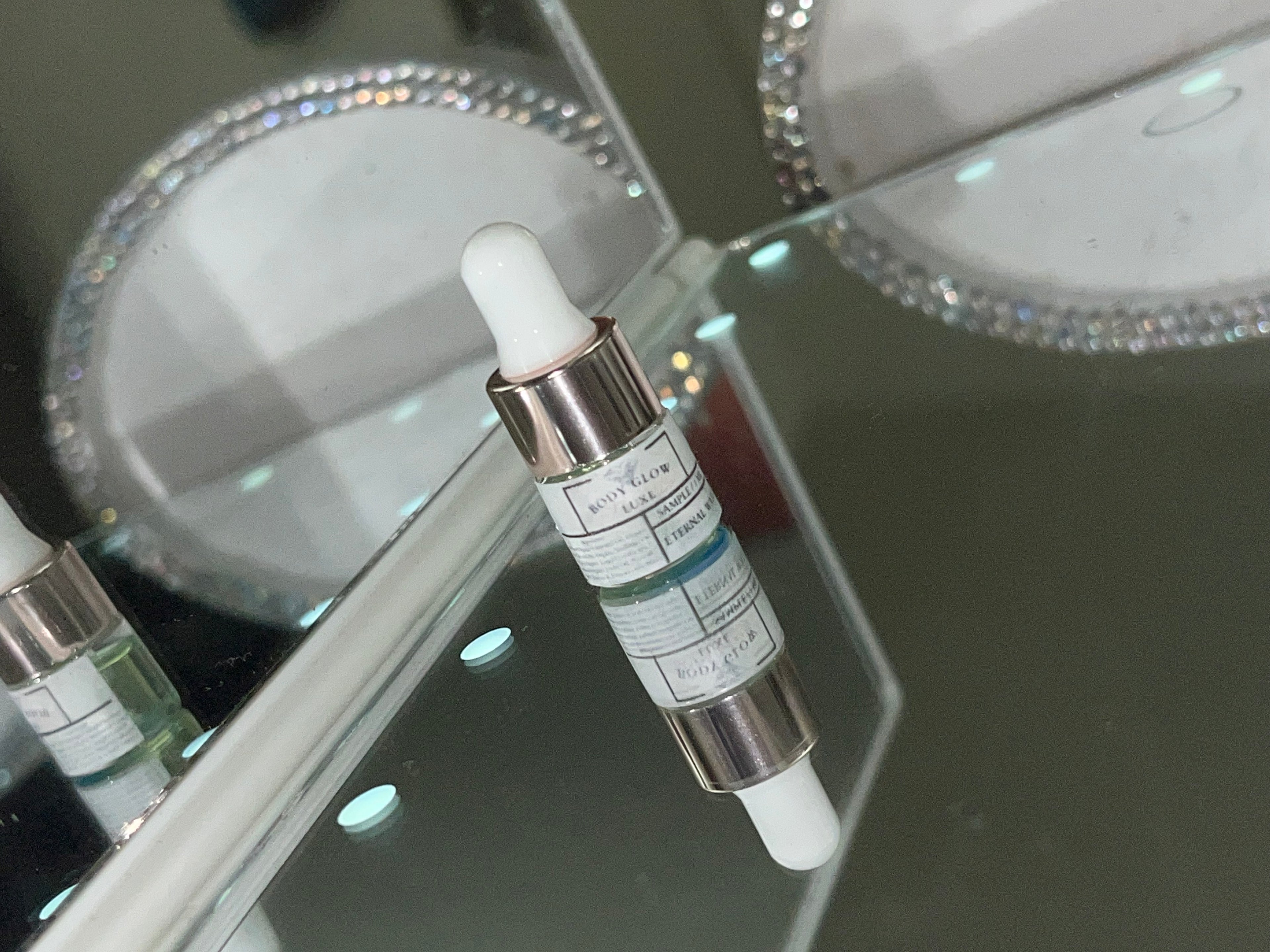 Luxe Lay'Elle Body Glow | Eternal Water | Sample Bottle