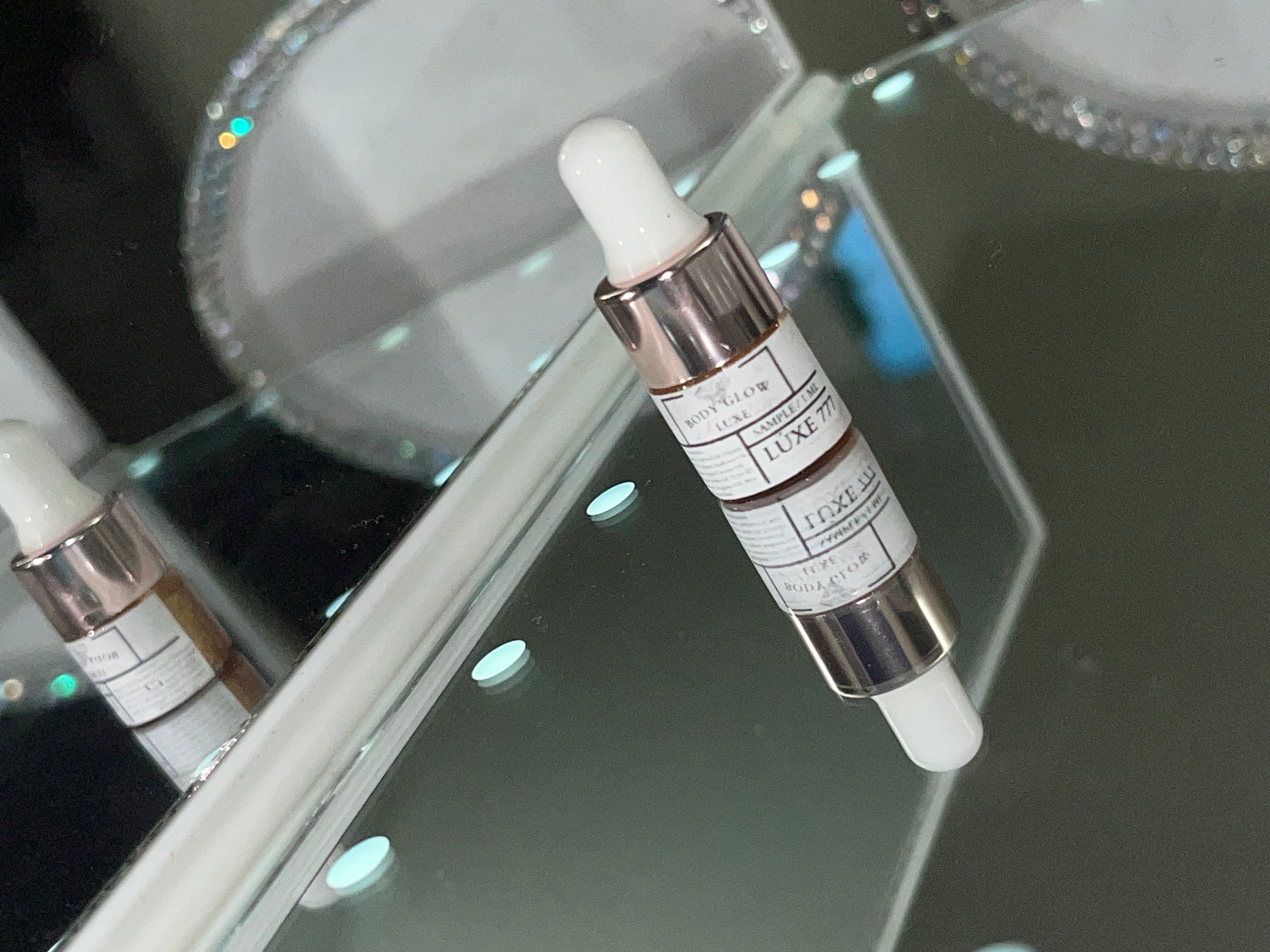 Luxe Lay'Elle Body Glow | Luxe 777| Sample Bottle