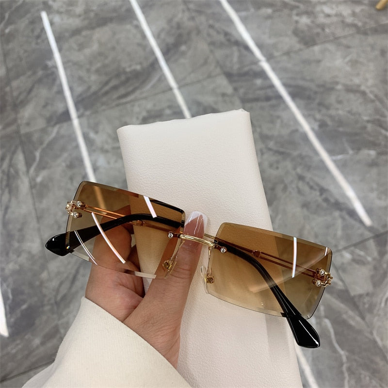 Frameless Sunglasses - Rose In Concrete 🥀