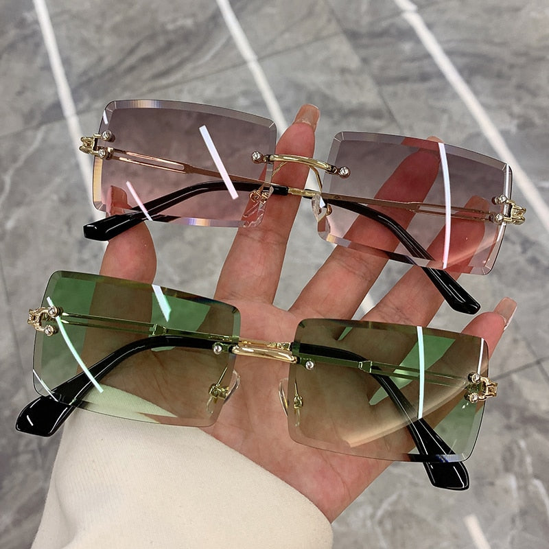 Frameless Sunglasses - Rose In Concrete 🥀